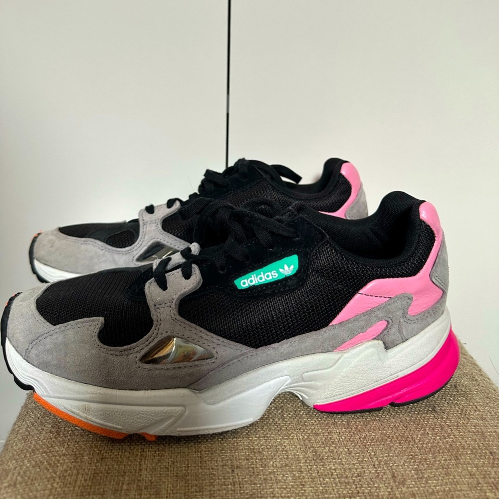 Adidas Falcon Women Black Grey Pink womens 8